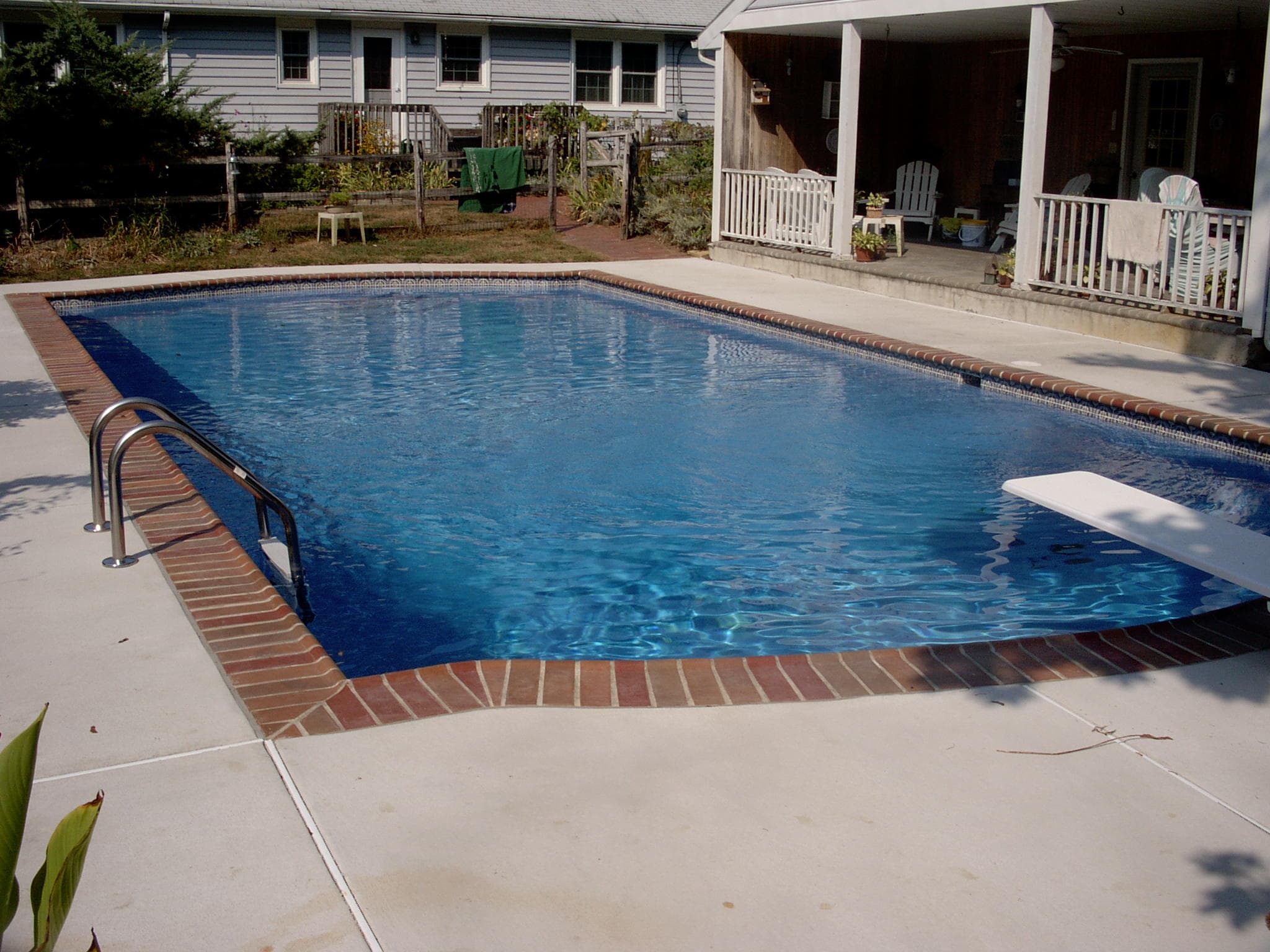 Kall pool gunite shell during vinyl liner renovation in mid-project state