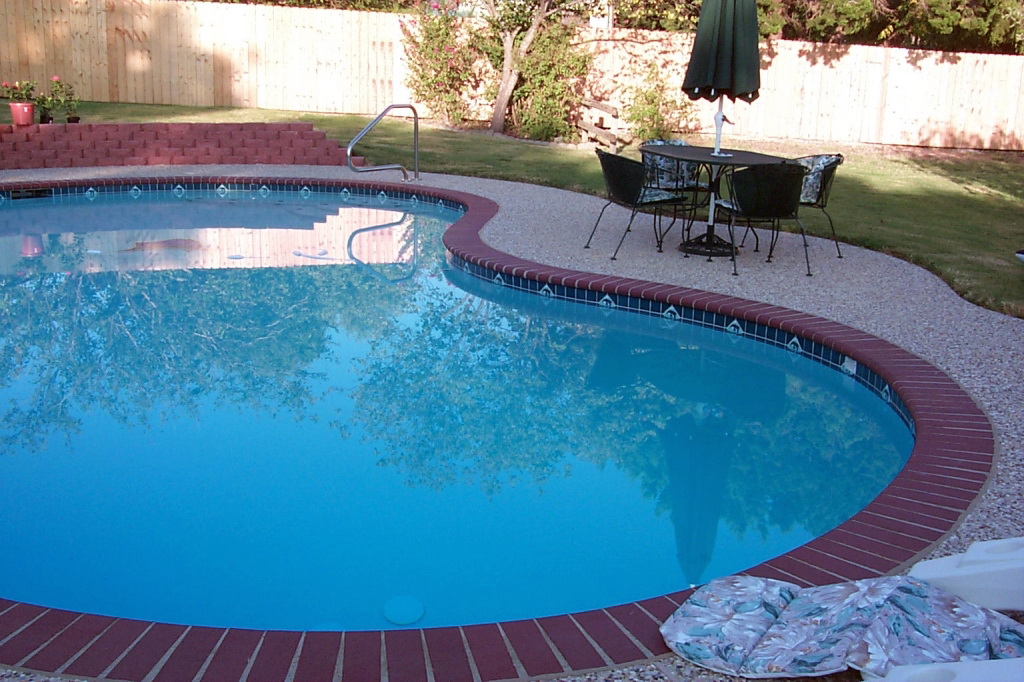 Pool brick coping sample in Havana Red